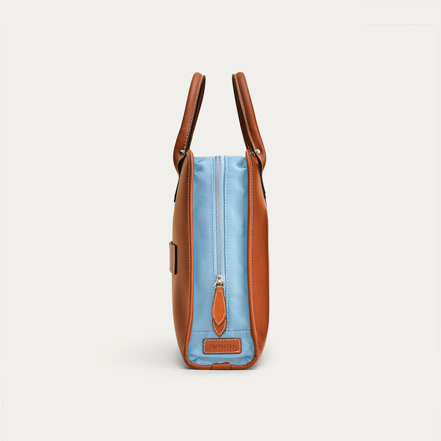 The Briefcase - Cognac/Light Blue