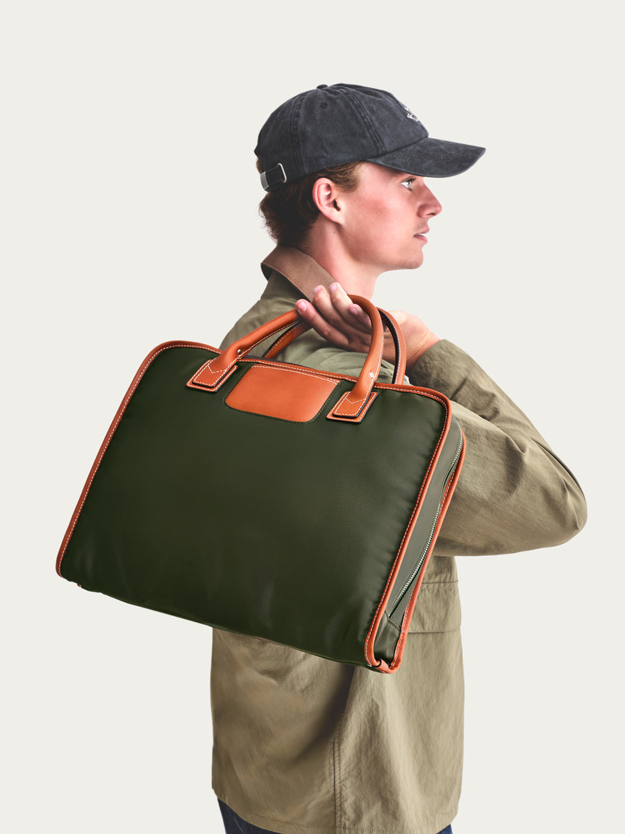 The Inside Out - Green/Cognac