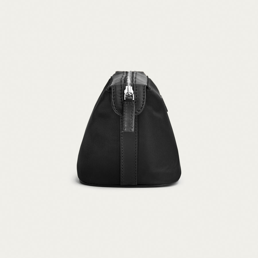 Toiletry Bag - Black/Black