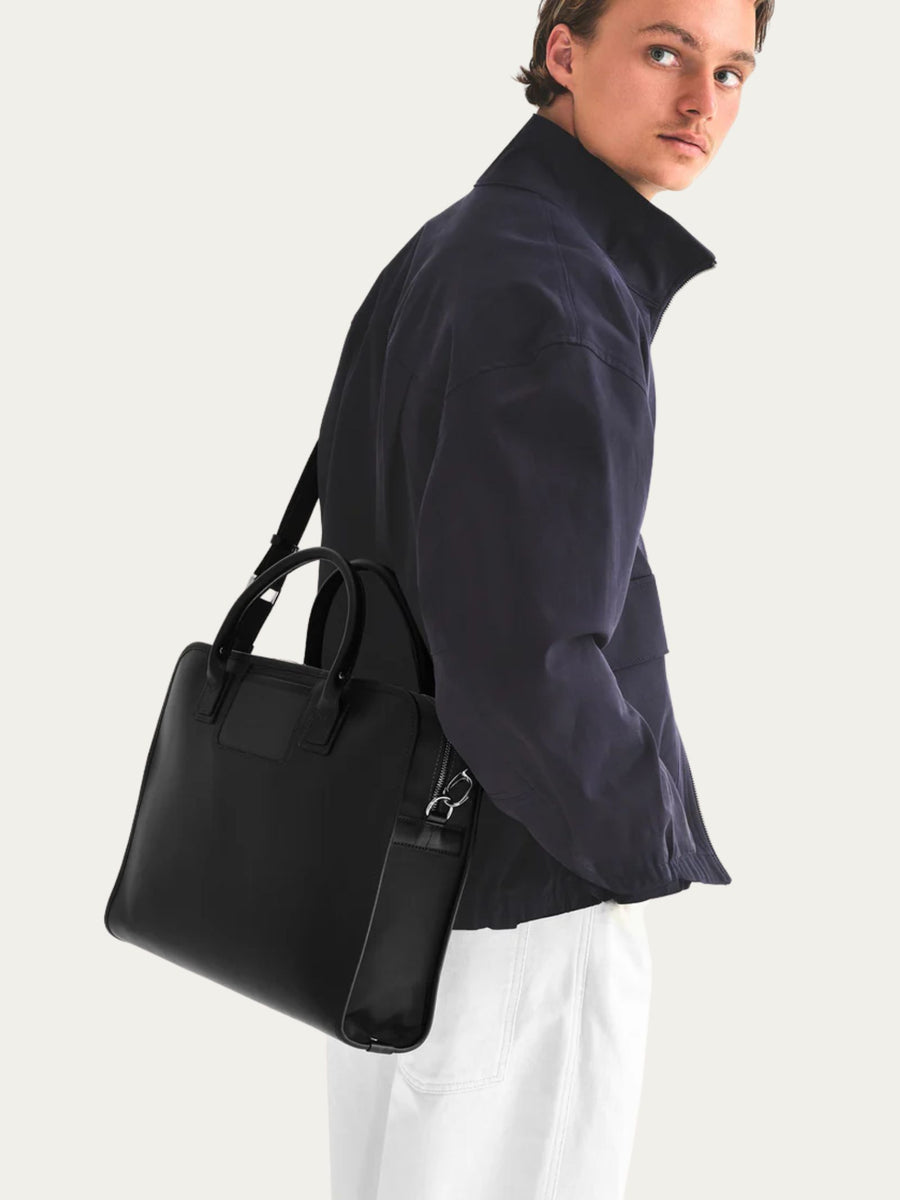 The Messenger - Black/Black