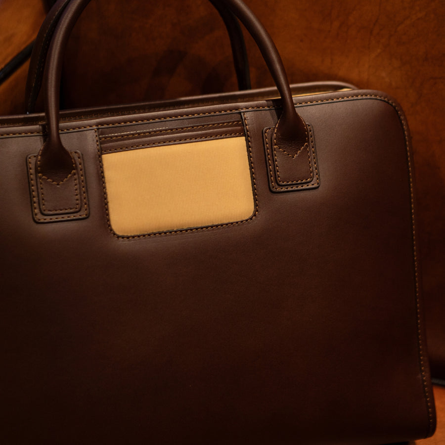 The OGÉR Briefcase - Espresso/Beige