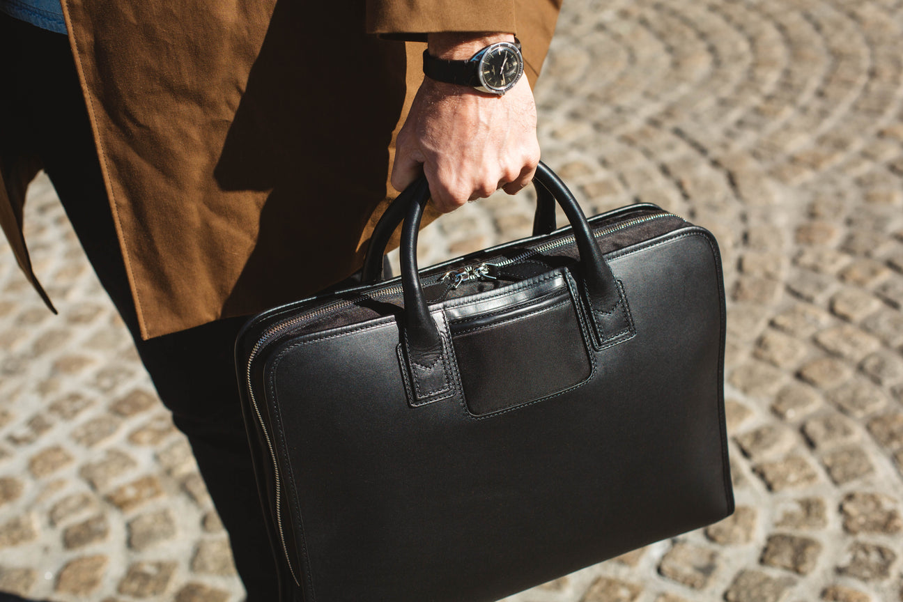 Travelteq: leather bags, design briefcase & accessories