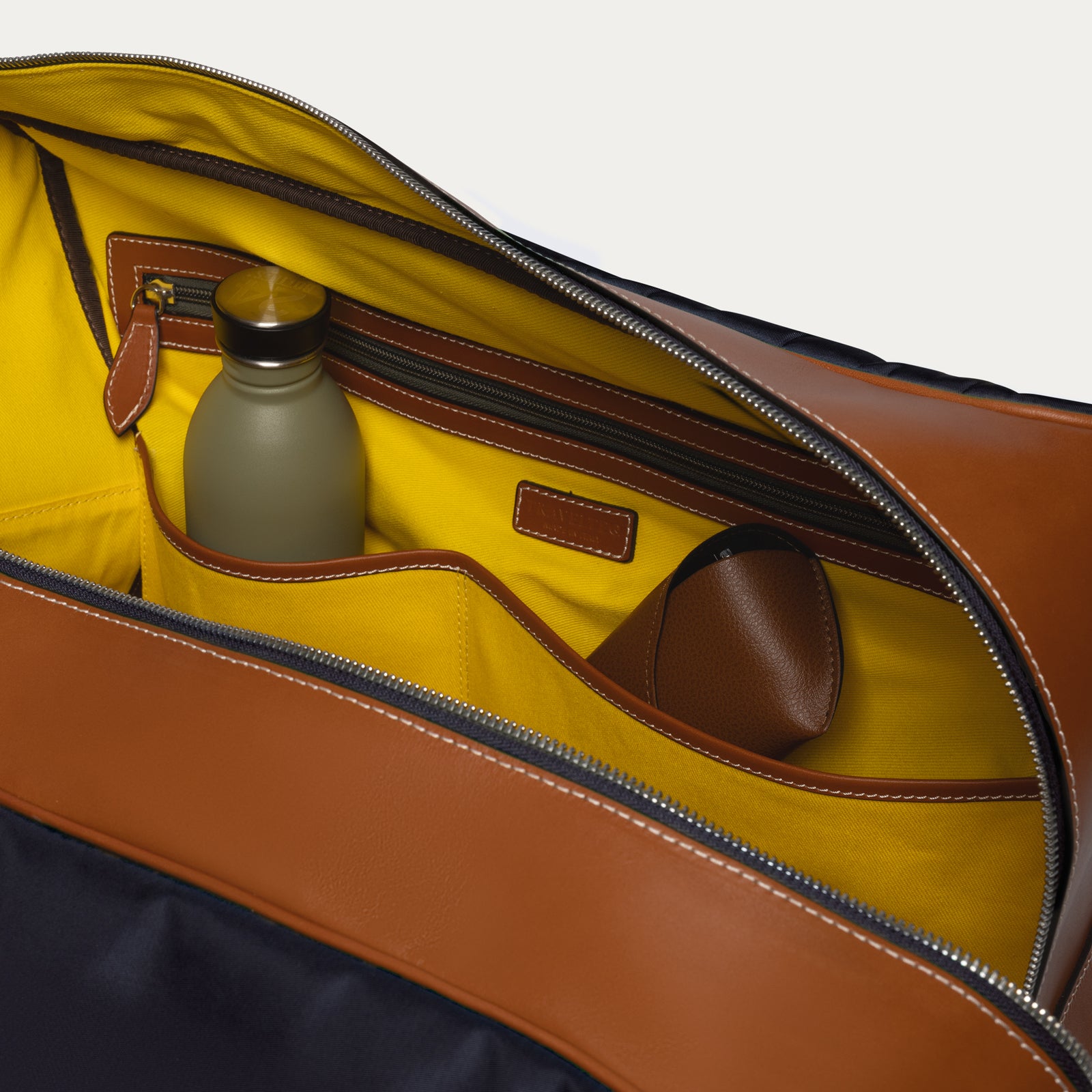 The Weekender - Green – Travelteq