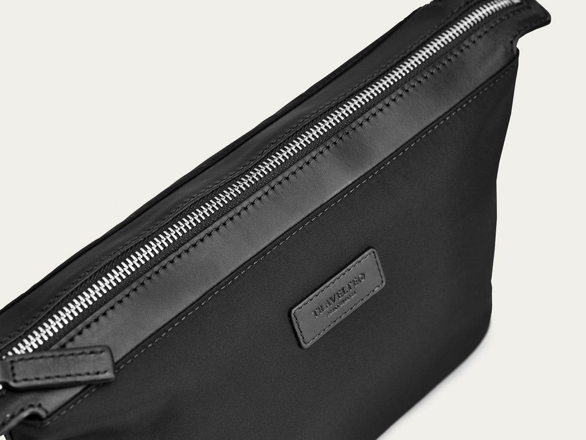 Toiletry Bag - Black/Black