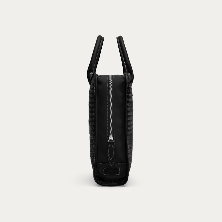 The Woven - Black/Black